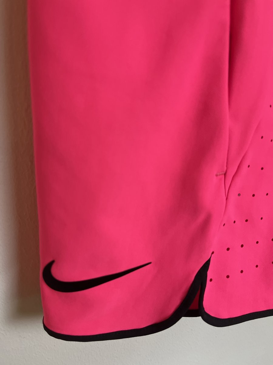 Nike - Short de Tennis Boys Fushia