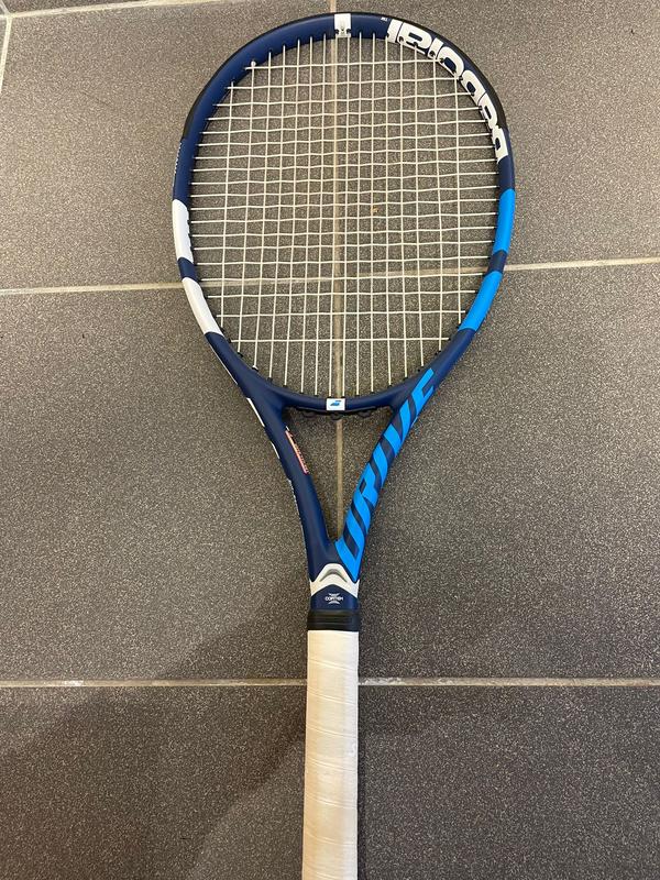 Image de Babolat - Raquette de Tennis Drive Lite disponible sur ekwip