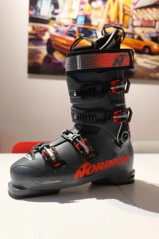 Image de Nordica - Chaussures de ski alpin Pro Machine 110 disponible sur ekwip