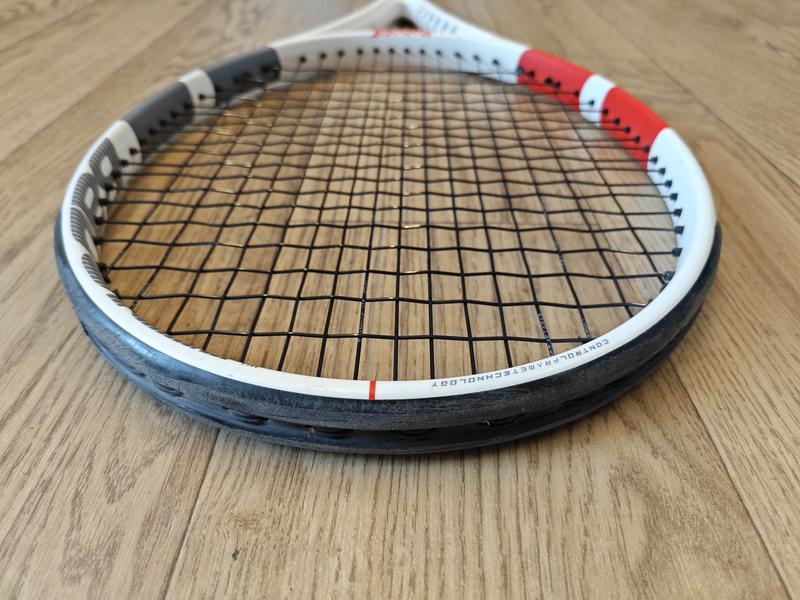 Image de Babolat - Raquette de Tennis Evo Strike disponible sur ekwip