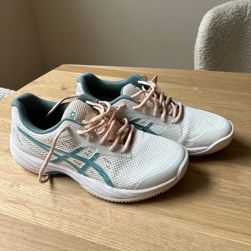 Image de Asics - Chaussures de Tennis Gel Game 9 White/Gris Blue disponible sur ekwip