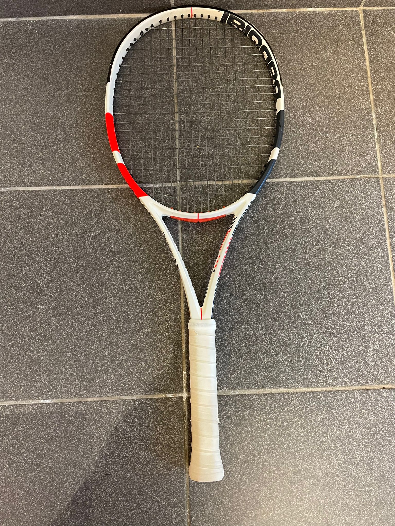 Babolat - Raquette de Tennis Pure Strike 100